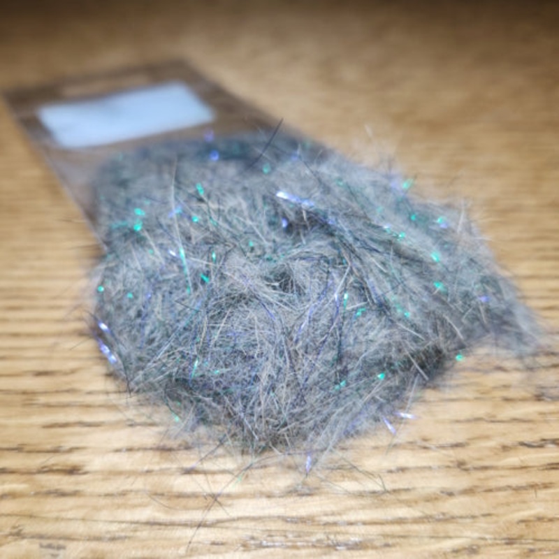 ChuckNDuck Hare & Squirrel Dubbing – Peacock Herl Mix