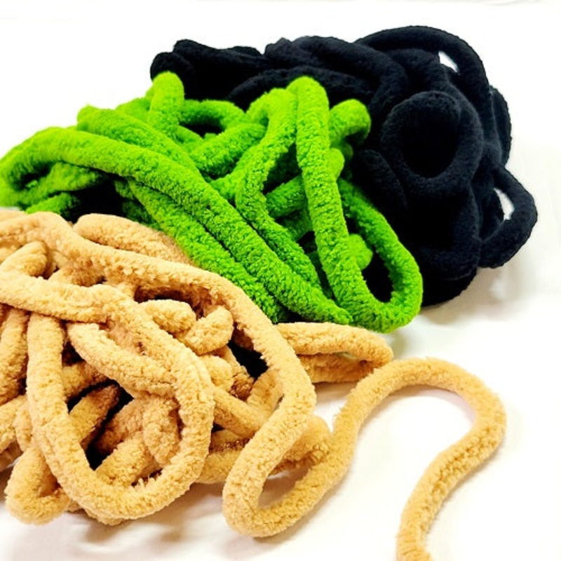 FLY LIFE CO – PREDATOR WORM CHENILLE